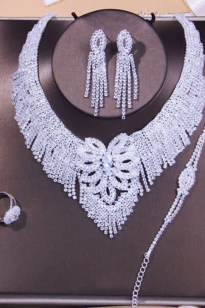 Ensembles de bijoux de luxe pour femmes, collier en biscuits, boucles d’oreilles en cristal