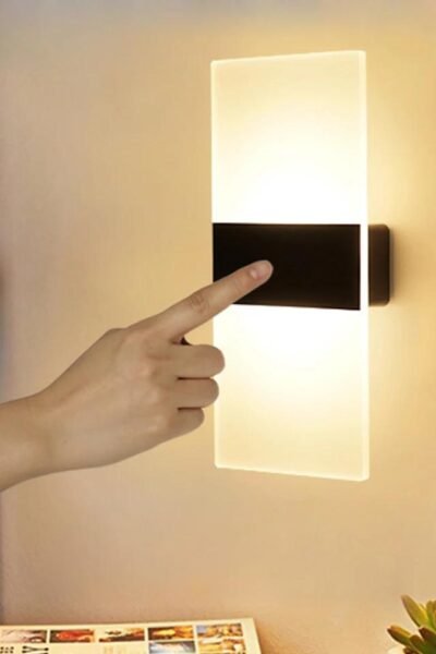 Applique murale LED avec interrupteur à capteur de mouvement tactile